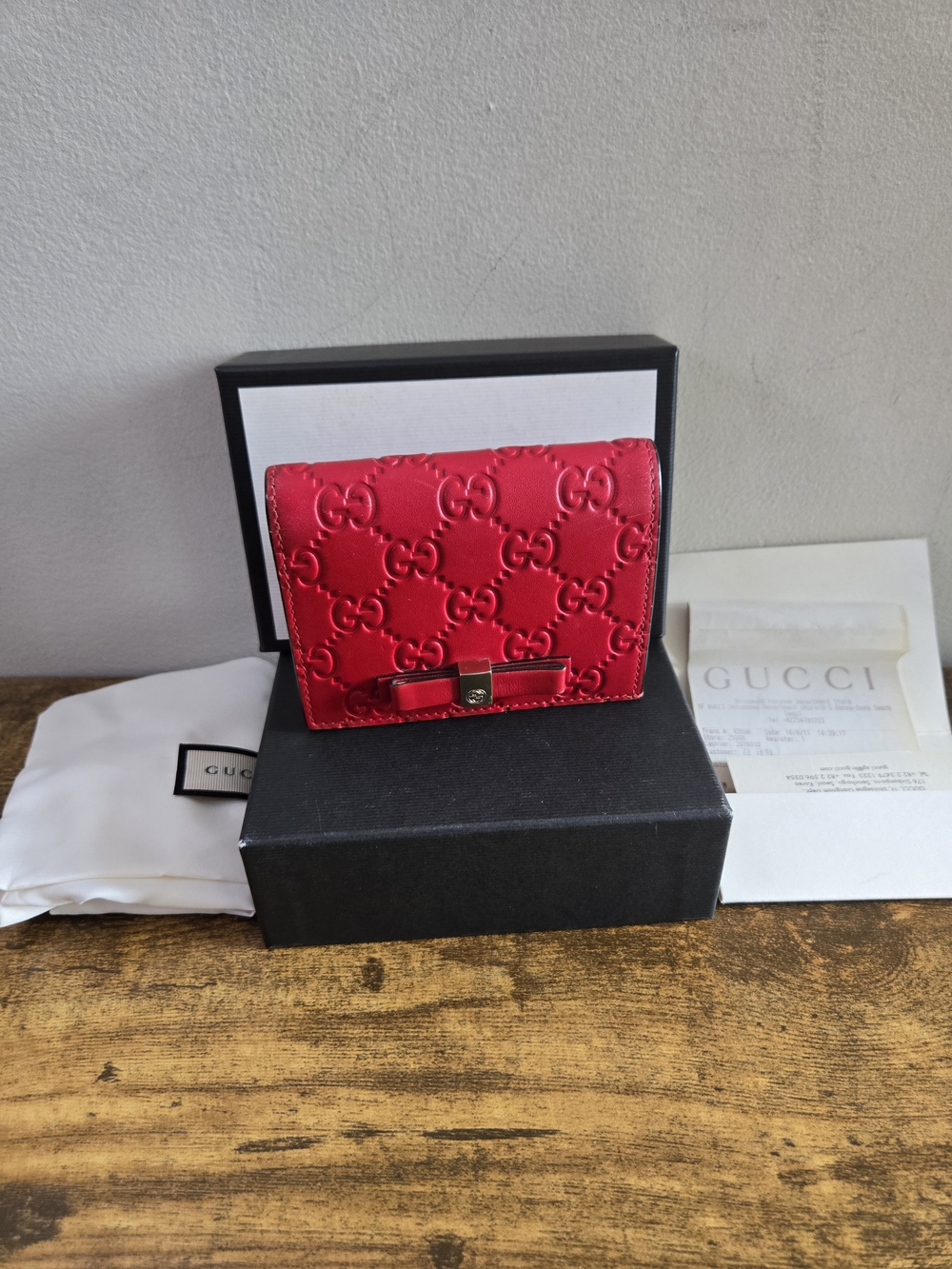 Gucci Red Embossed GG Leather Card Holder with Bow